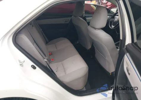 2015 Toyota Corolla Le Eco z USA, uszkodzony, nr VIN 5YFBPRHE1FP260768